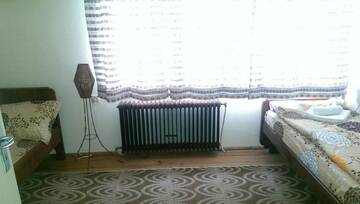 Фото номера Дом с 3 спальнями Гостевой дом Guest House Baba Hota г. Hotnitsa 4